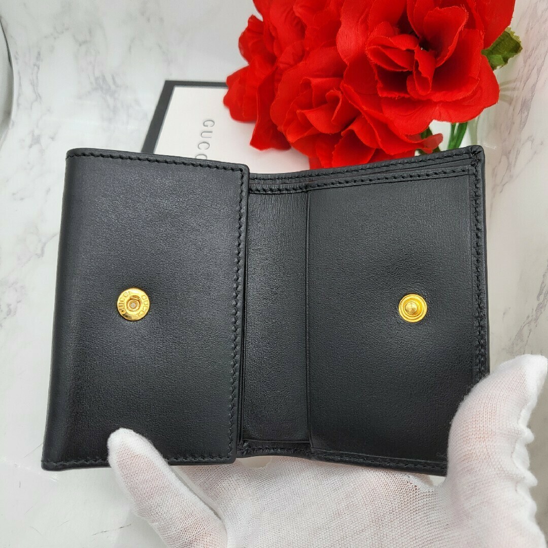 GUCCI - 【未使用に近い】 GUCCI グッチ 折り財布 財布 GG GUCCI - 【未使用に近い】 GUCCI グッチ 折り財布 財布 GG