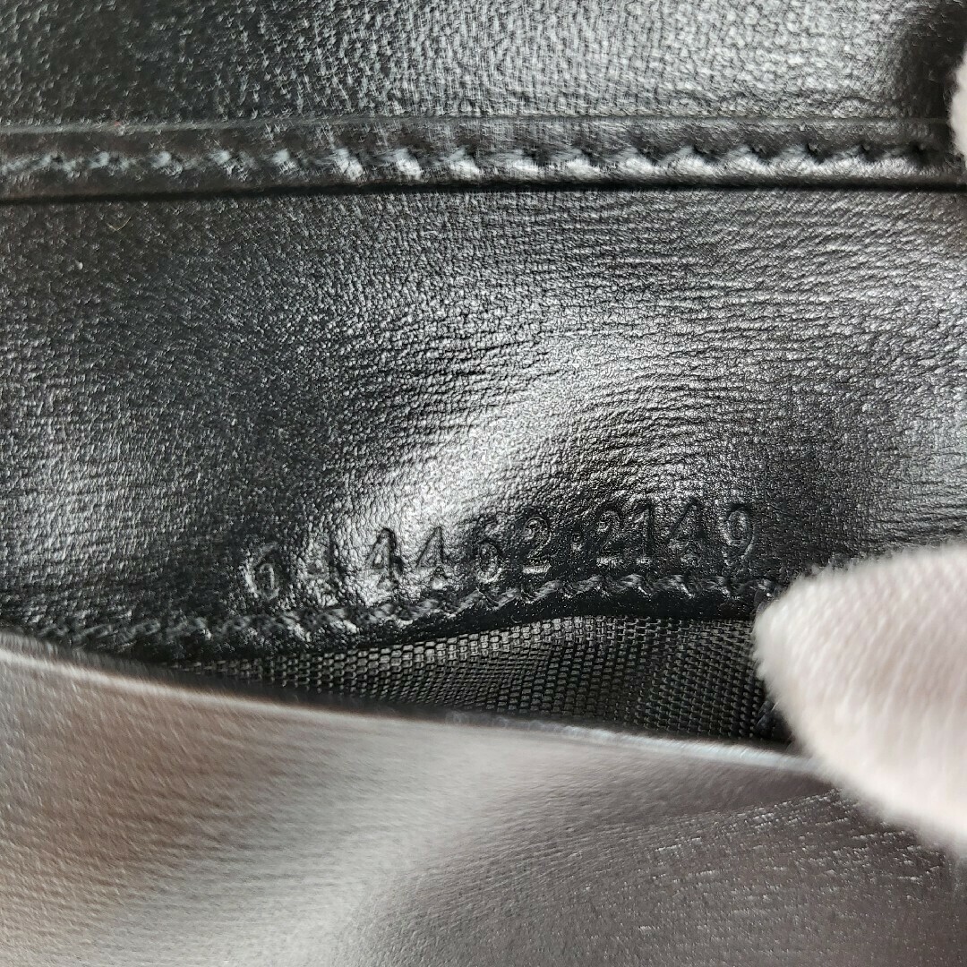 GUCCI - 【未使用に近い】 GUCCI グッチ 折り財布 財布 GG GUCCI - 【未使用に近い】 GUCCI グッチ 折り財布 財布 GG