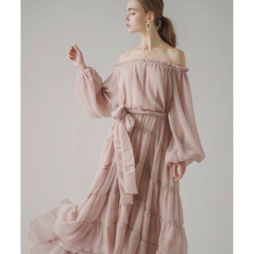 Estella.K エステラケー　イエロー オフショルダー ワンピース estella.k エステラケー オフショルダー ロングワンピース