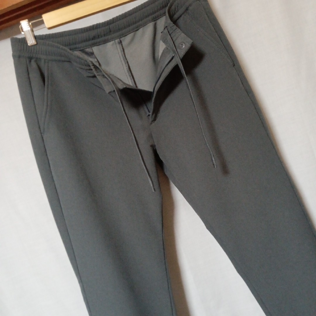 UNIQLO - 美品 L ユニクロ ウルトラストレッチ ジョガーパンツ UNIQLO - 美品 L ユニクロ ウルトラストレッチ ジョガーパンツ