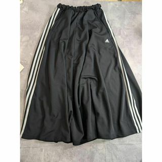 adidas(ロングスカート)のフリマアイテム一覧 adidas(ロングスカート)のフリマアイテム一覧