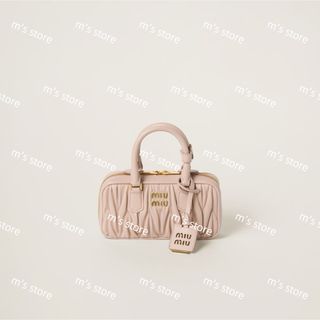 MIU MIU(ハンドバッグ)のフリマアイテム一覧 MIU MIU(ハンドバッグ)のフリマアイテム一覧