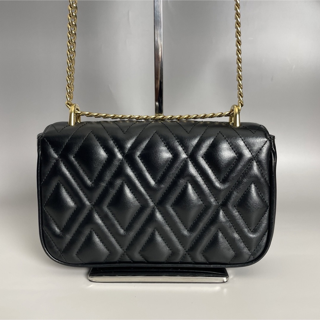 MIUMIU 極美品 黒 キルティング チェーンバッグ ショルダー MIUMIU 極美品 黒 キルティング チェーンバッグ ショルダー