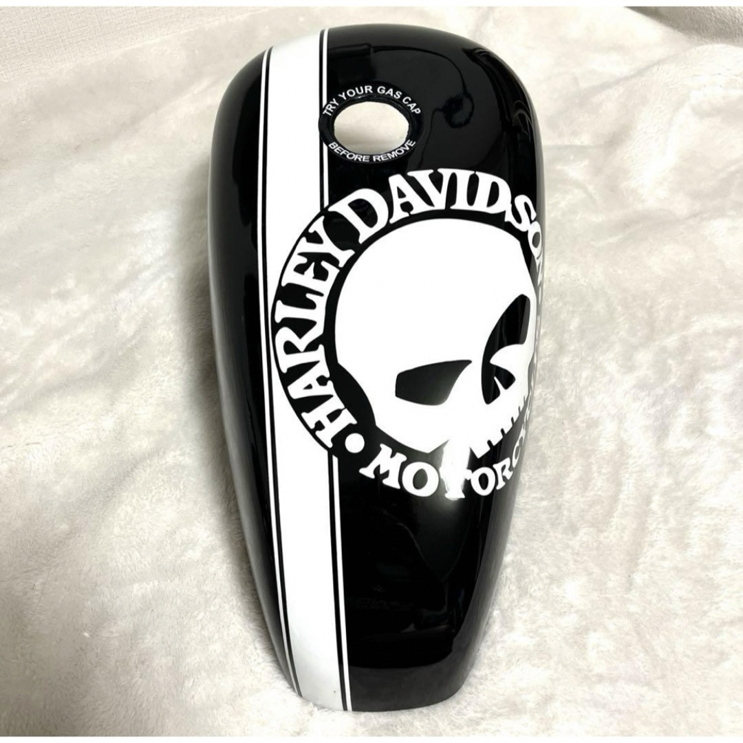 Harley Davidson - 【新品】サイモンカスタム社製タンクカバー Harley Davidson - 【新品】サイモンカスタム社製タンクカバー