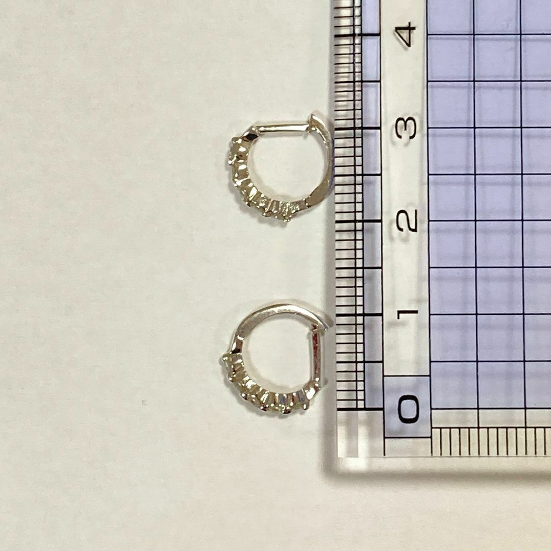 K14WG ダイヤ ピアス K14WG ダイヤ ピアス