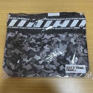 エグザイル トライブ(EXILE TRIBE)の【最終価格】EXILE TRIBE FAMILY サコッシュ ポーチ 継続特典(アイドルグッズ)