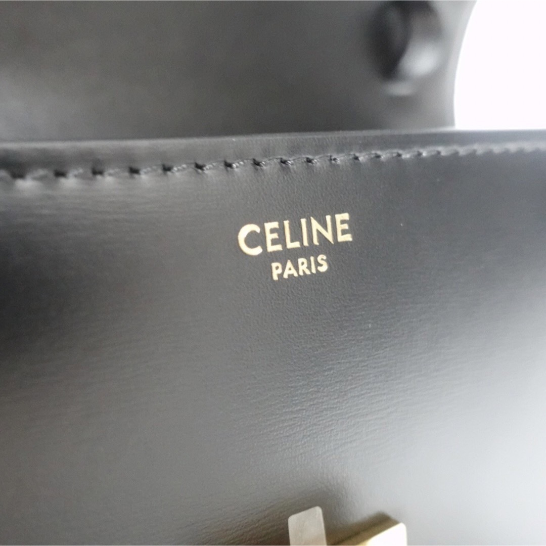 CELINE - 【未使用品】セリーヌ ショルダーバッグ クラシック CELINE - 【未使用品】セリーヌ ショルダーバッグ クラシック