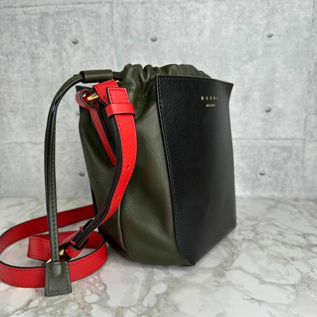 マルニ MARNI ガセット スモール ショルダーバッグ クロスボディ マルニ MARNI ガセット スモール ショルダーバッグ クロスボディ