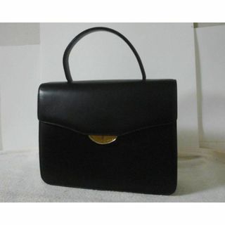 ロベルタディカメリーノ(Roberta di Camerino)の良品　ロベルタディカメリーノ　レザー　ブラック　黒　ロゴ金具　ハンドバッグ(ハンドバッグ)