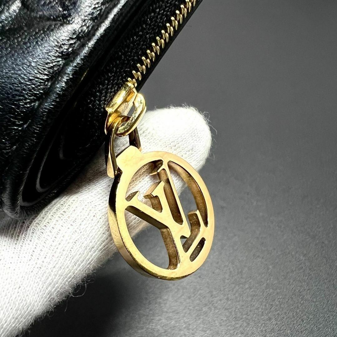LOUIS VUITTON - ✨正規品&極美品‼️✨ルイヴィトン エンボス LOUIS VUITTON - ✨正規品&極美品‼️✨ルイヴィトン エンボス
