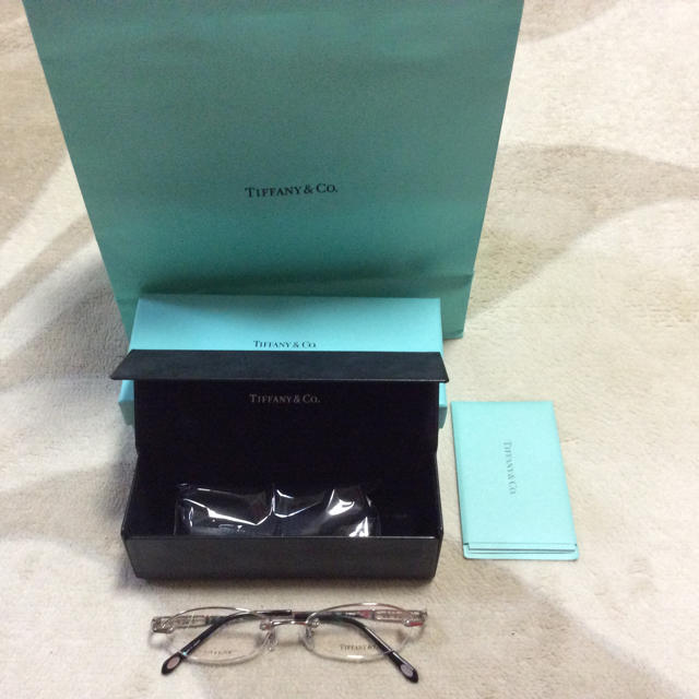 Tiffany & Co.(ティファニー)のTiffany(ティファニー)ツーポイントフレーム レディースのファッション小物(サングラス/メガネ)の商品写真