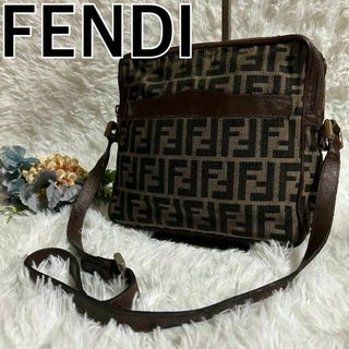 フェンディ(FENDI)のFENDI フェンディ ズッカ FF ロゴ レザー キャンバス ショルダーバッグ(ショルダーバッグ)