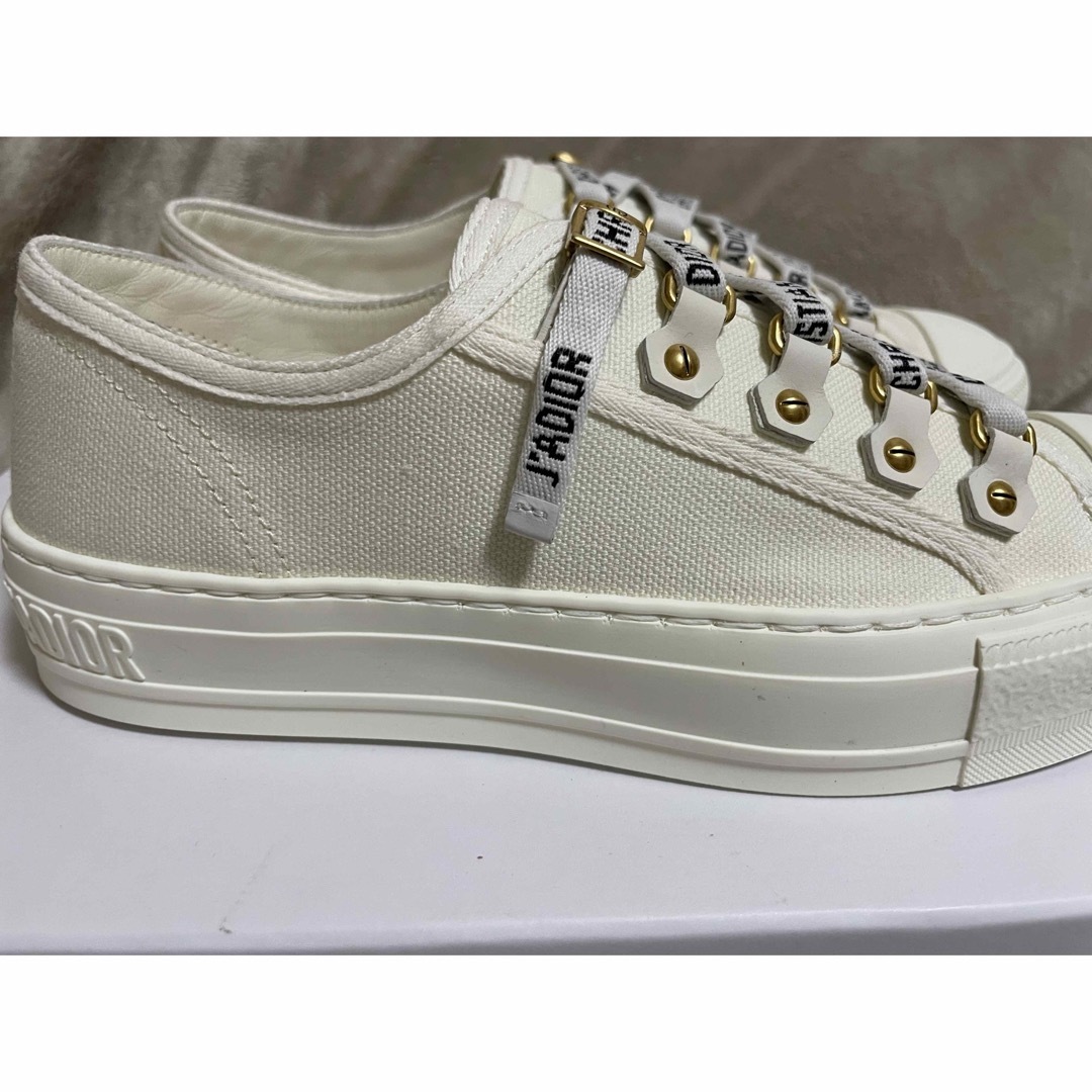 Christian Dior - DIOR スニーカーの通販 by 値下げ交渉不可 Christian Dior - DIOR スニーカーの通販 by 値下げ交渉不可