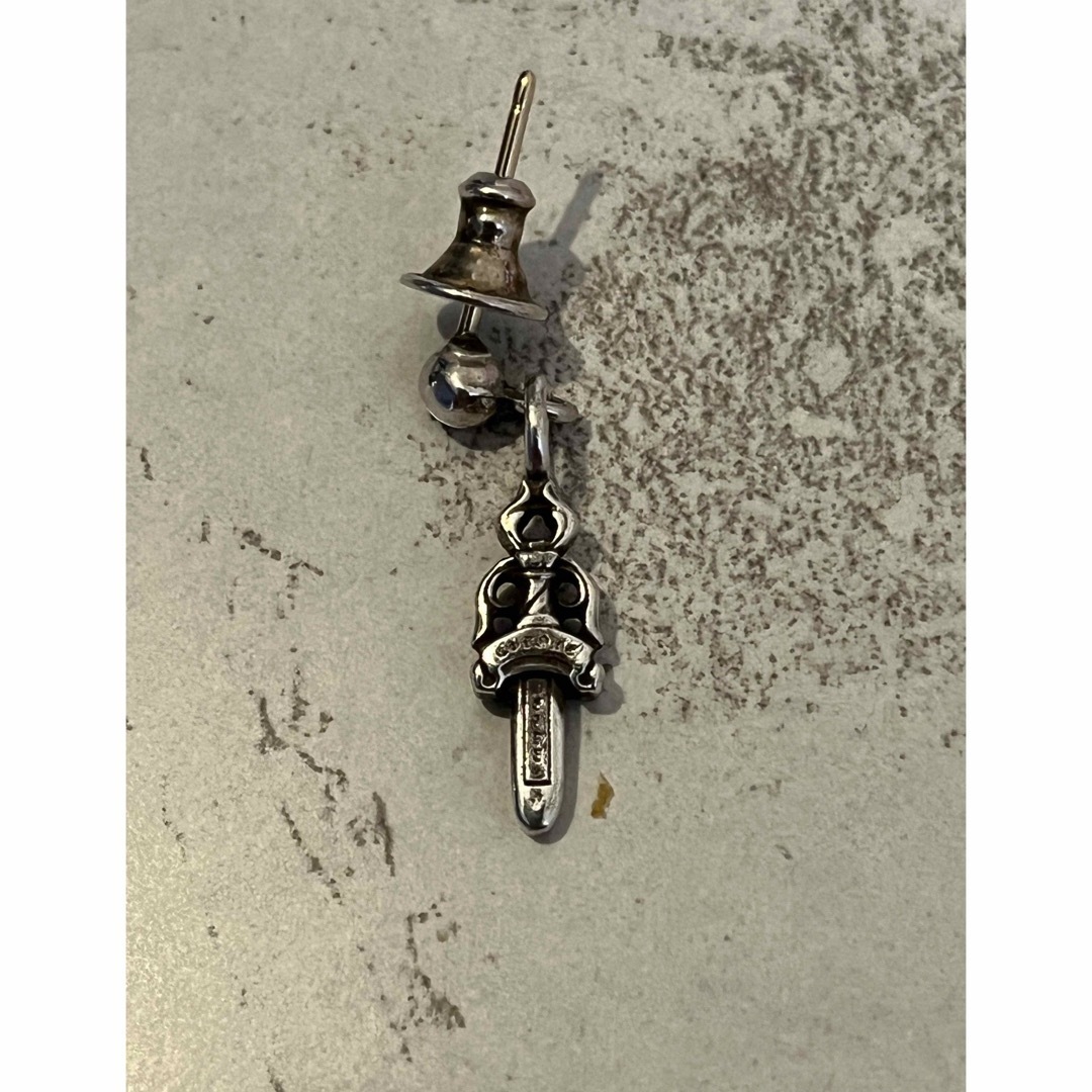 クロムハーツ ダガーピアス クロムハーツ ダガーピアス