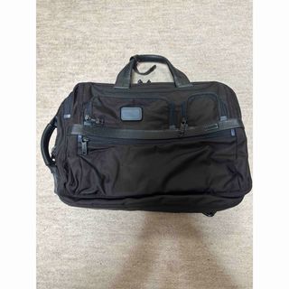 TUMI(ビジネスバッグ ・ ブルー・ネイビー/青色系)のフリマ TUMI(ビジネスバッグ ・ ブルー・ネイビー/青色系)のフリマ