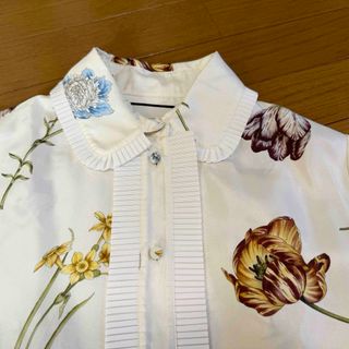 GUCCI(花柄 ・ シャツ/ブラウス(長袖/七分))のフリマアイテム一覧 GUCCI(花柄 ・ シャツ/ブラウス(長袖/七分))のフリマアイテム一覧