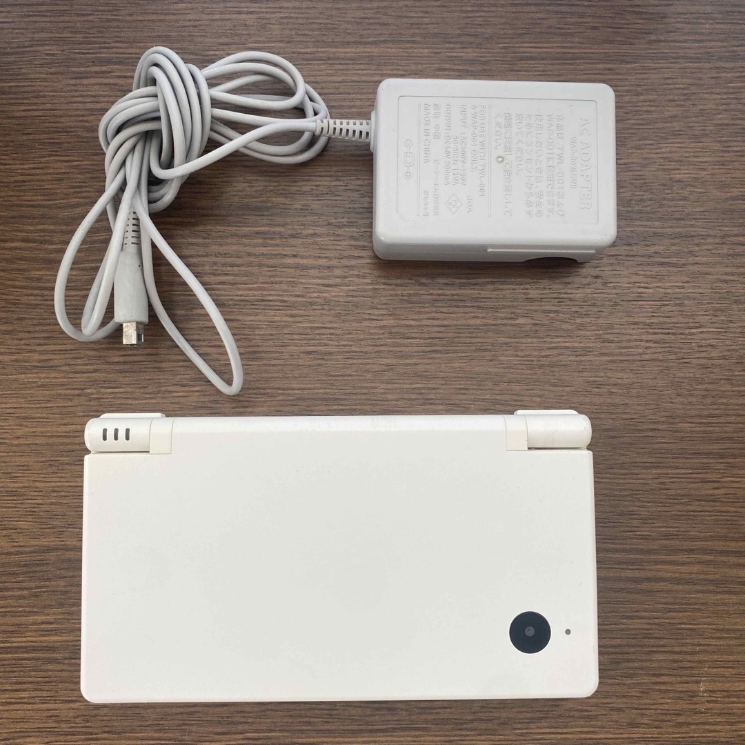 ニンテンドーDSi 本体 ホワイト TWL-001(Nintendo DSi ホワイト ニンテンドーDSi 本体 ホワイト TWL-001(Nintendo DSi ホワイト