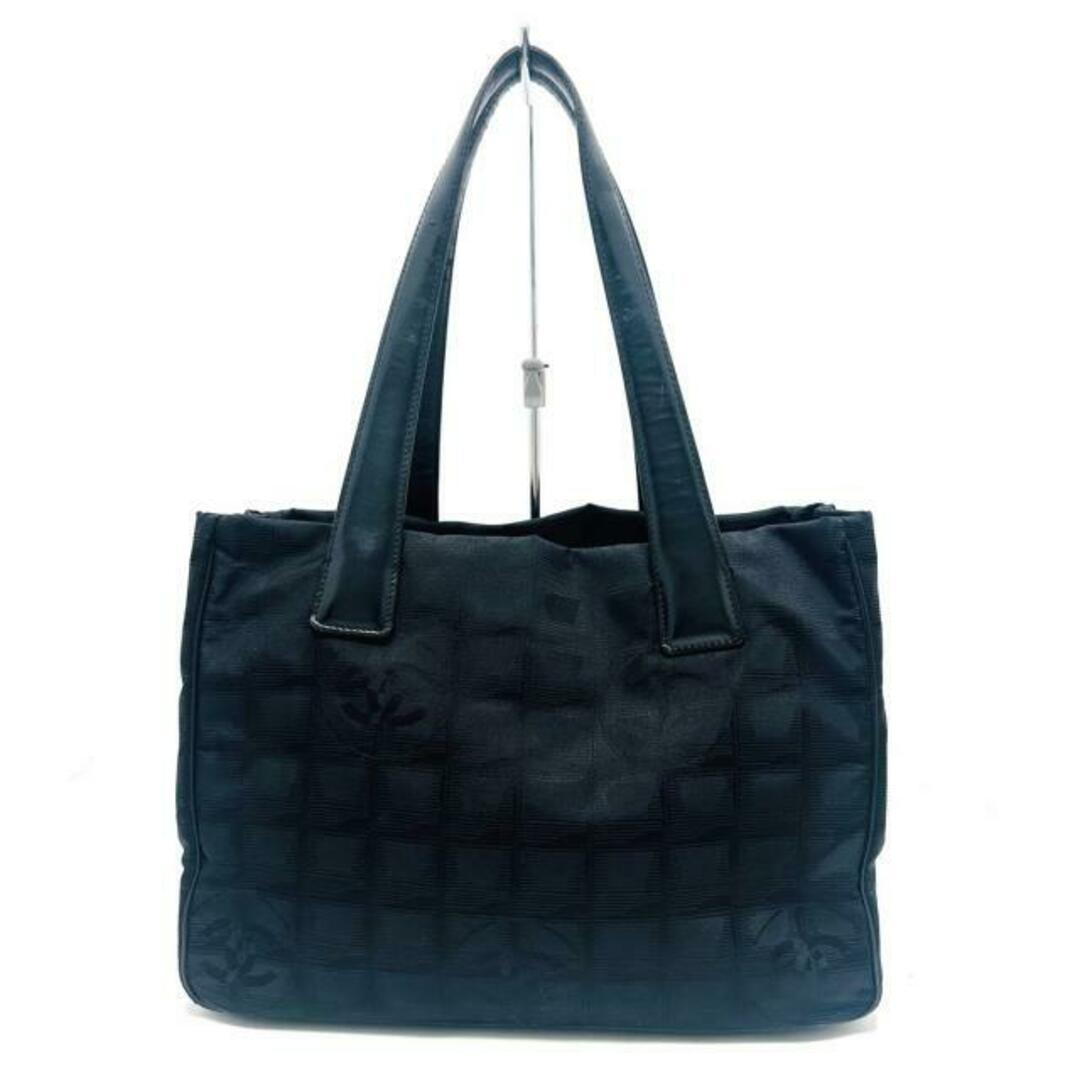 CHANEL - CHANEL(シャネル) トートバッグ ニュートラベルライン CHANEL - CHANEL(シャネル) トートバッグ ニュートラベルライン