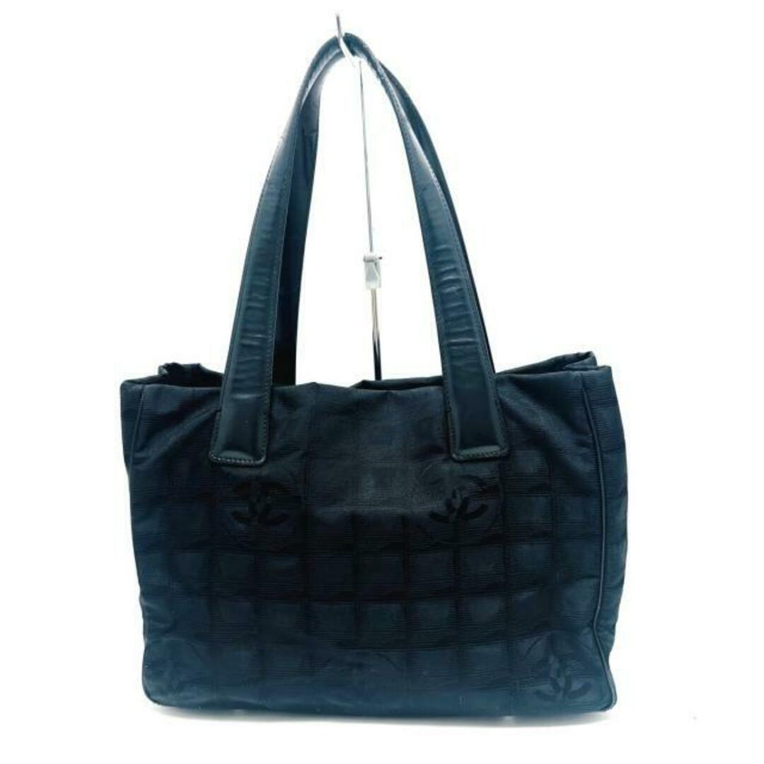 CHANEL - CHANEL(シャネル) トートバッグ ニュートラベルライン CHANEL - CHANEL(シャネル) トートバッグ ニュートラベルライン