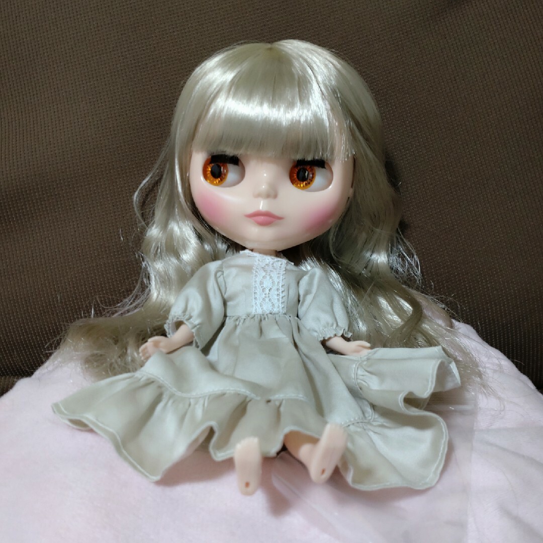 ブライス ダークラビットホール 本体のみ Blythe ブライス ダークラビットホール 本体のみ Blythe