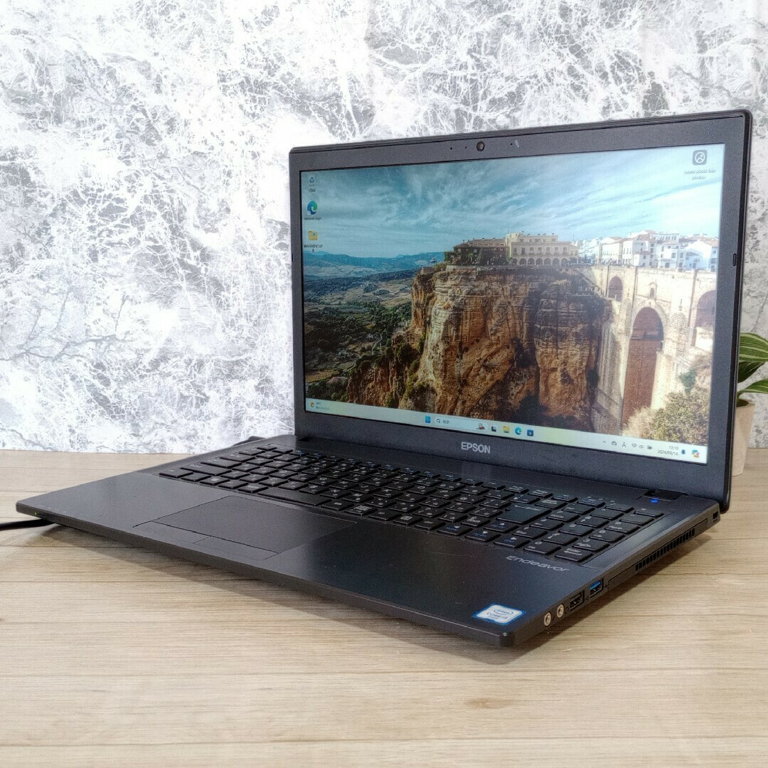 EPSON - P1【GTX950M/SSD480GB】ゲーミングノートパソコン EPSON - P1【GTX950M/SSD480GB】ゲーミングノートパソコン