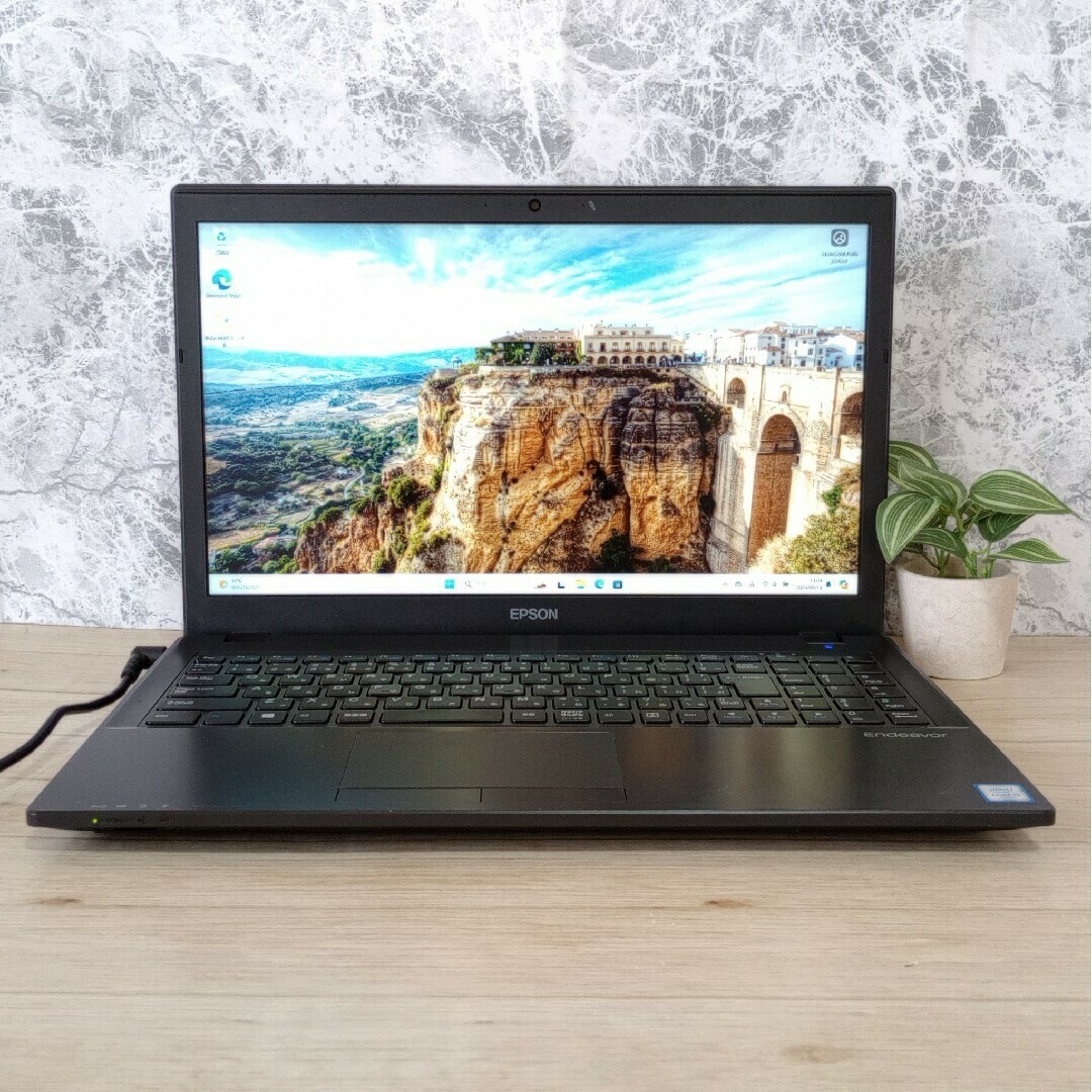 EPSON - P1【GTX950M/SSD480GB】ゲーミングノートパソコン EPSON - P1【GTX950M/SSD480GB】ゲーミングノートパソコン