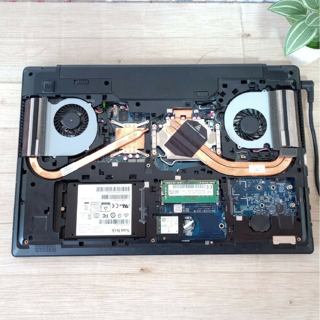 EPSON - P1【GTX950M/SSD480GB】ゲーミングノートパソコン EPSON - P1【GTX950M/SSD480GB】ゲーミングノートパソコン
