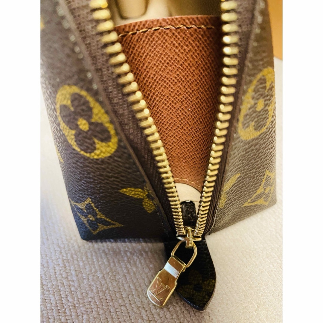 LOUIS VUITTON - 極美品 Louis Vuitton ルイヴィトン ポーチ LOUIS VUITTON - 極美品 Louis Vuitton ルイヴィトン ポーチ