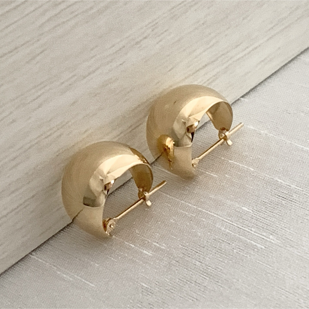 地金*18金【10×15mm 月甲フープピアス】Yゴールド K18刻印入 新品! 地金*18金【10×15mm 月甲フープピアス】Yゴールド K18刻印入 新品!