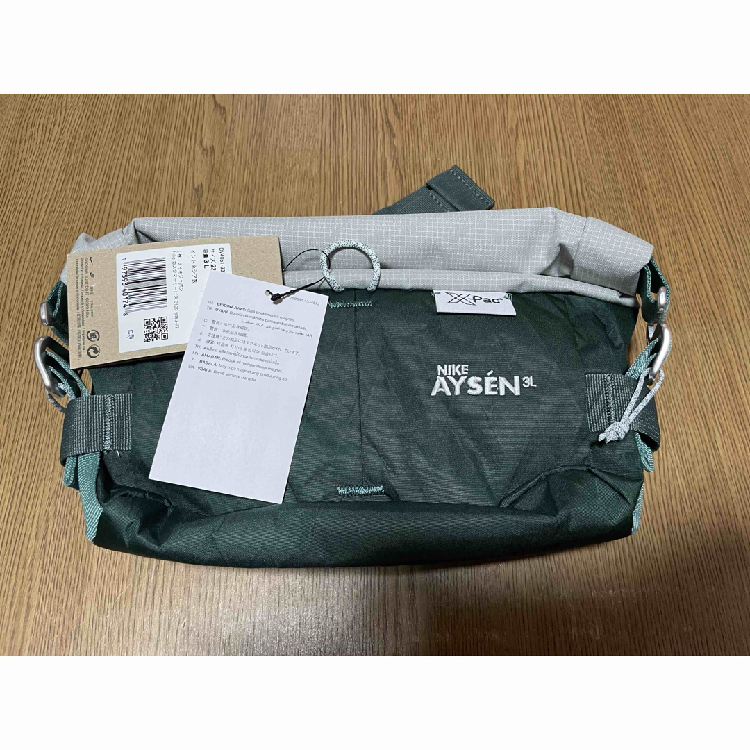 NIKE - NIKE ACG ウエストバック ホワイト アイセン ファニー NIKE - NIKE ACG ウエストバック ホワイト アイセン ファニー