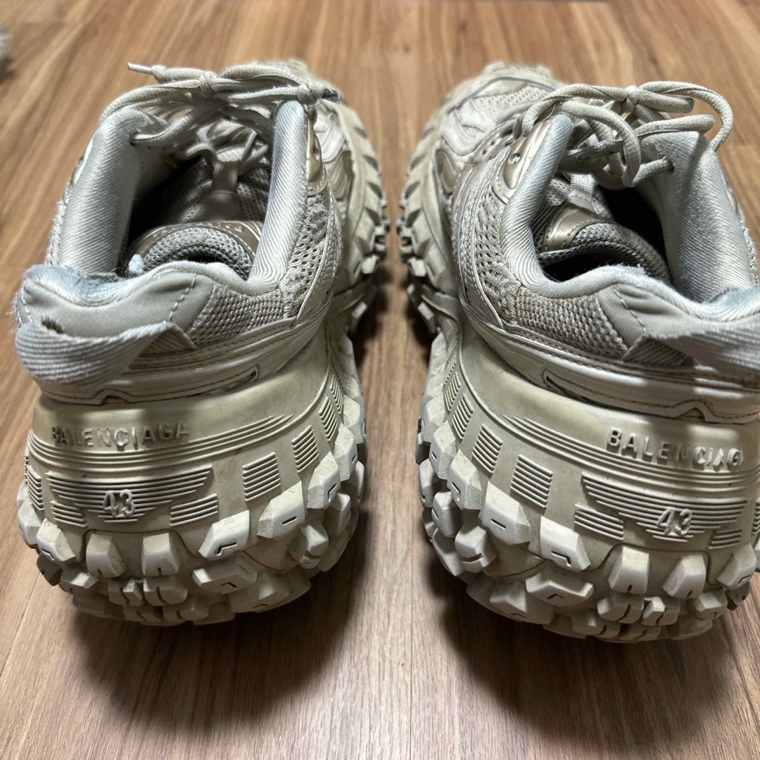 BALENCIAGA - バレンシアガ ディフェンダーの通販 by だぜ!'s BALENCIAGA - バレンシアガ ディフェンダーの通販 by だぜ!'s