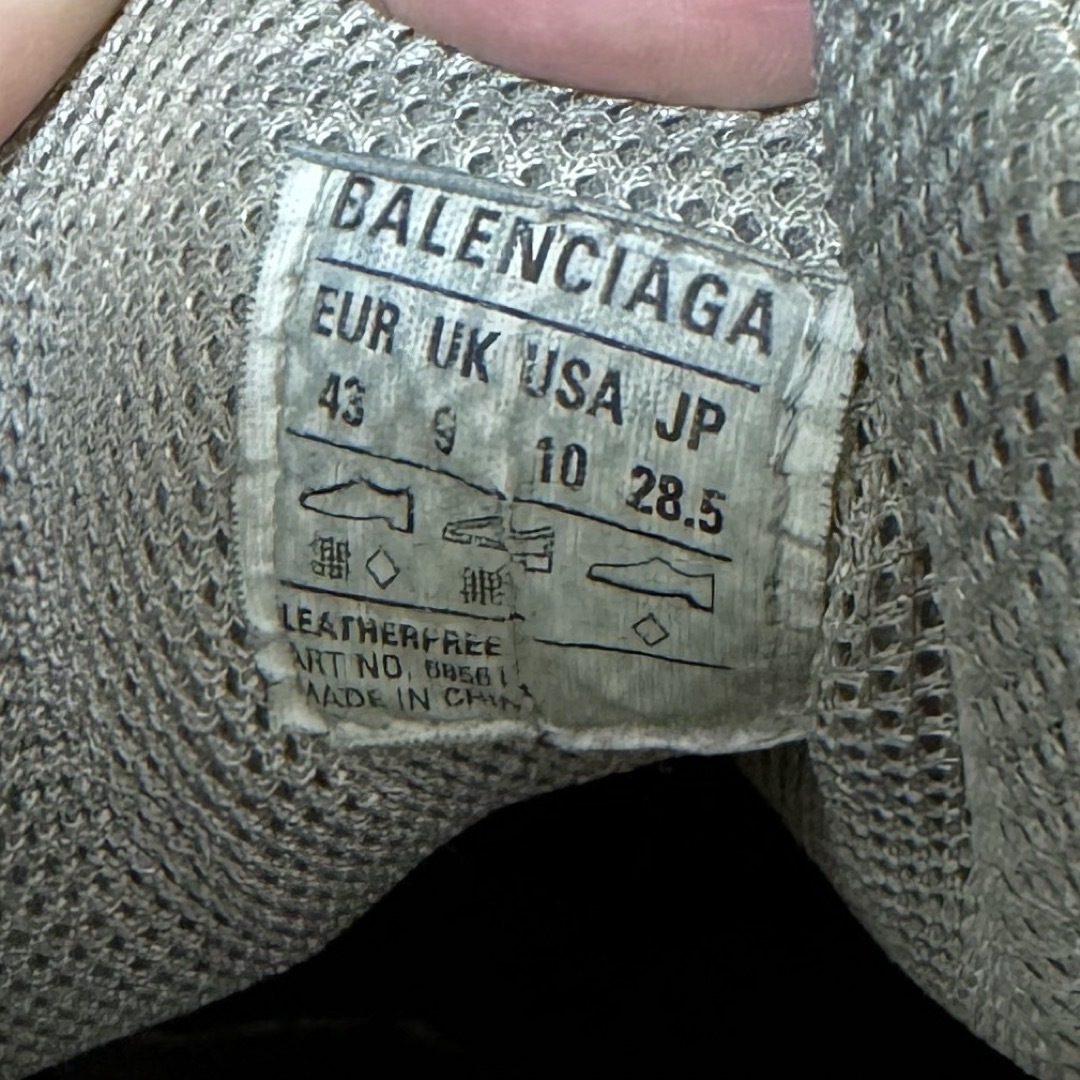 BALENCIAGA - バレンシアガ ディフェンダーの通販 by だぜ!'s BALENCIAGA - バレンシアガ ディフェンダーの通販 by だぜ!'s
