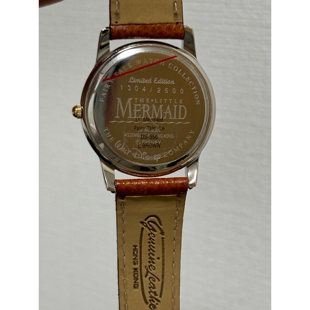 the little mermaid 腕時計&ピンバッジ 2500個 ストア限定 the little mermaid 腕時計&ピンバッジ 2500個 ストア限定