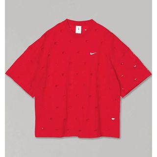 ナイキ(NIKE)のNIKE x jaquemus Tシャツ(Tシャツ/カットソー(半袖/袖なし))
