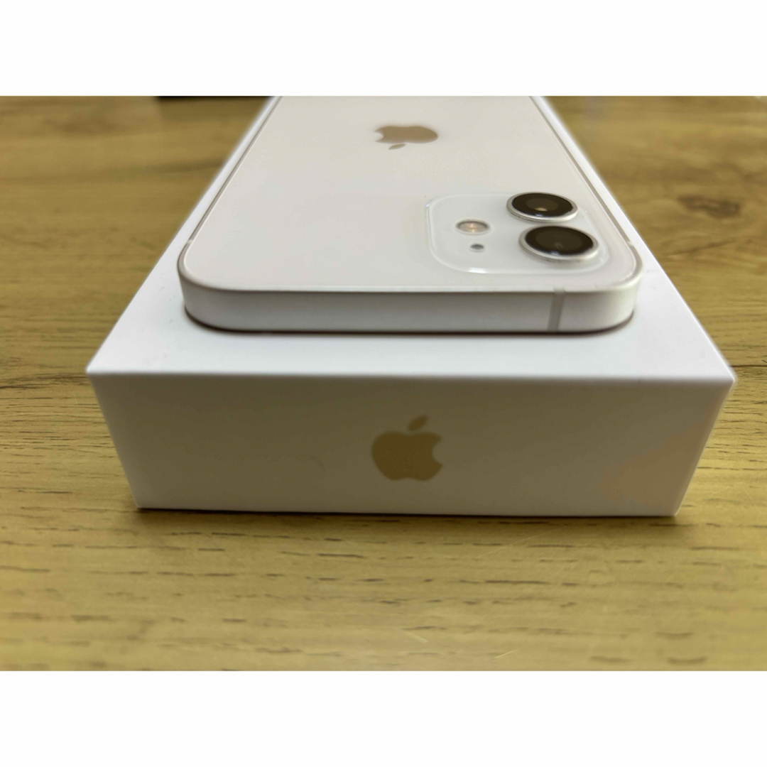 中古品、美品】iPhone12 64GB ホワイト(SIMフリー) 中古品、美品】iPhone12 64GB ホワイト(SIMフリー)