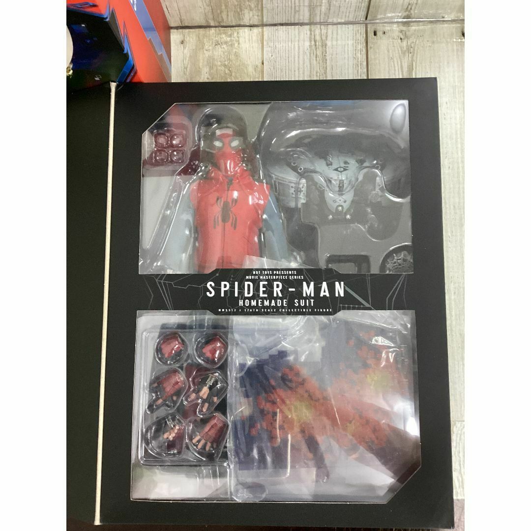 Hot Toys(ホットトイズ)の【ジャンク】ムービー・マスターピース スパイダーマン：ファー・フロム・ホーム  エンタメ/ホビーのフィギュア(アメコミ)の商品写真