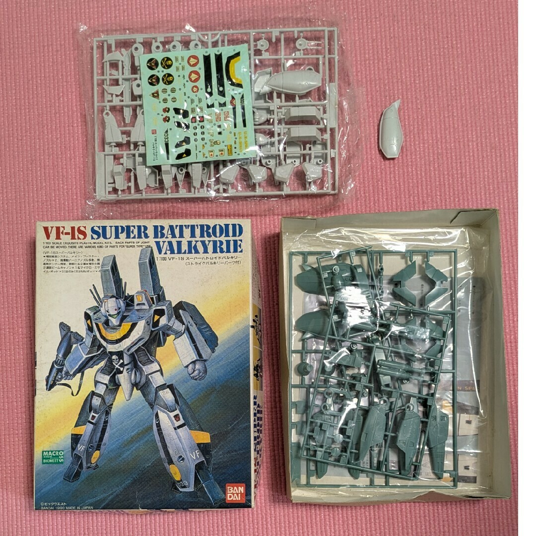 マクロス アリイ 1/72 グラージ 今井 1/72 リガード 他ジャンク3 マクロス アリイ 1/72 グラージ 今井 1/72 リガード 他ジャンク3