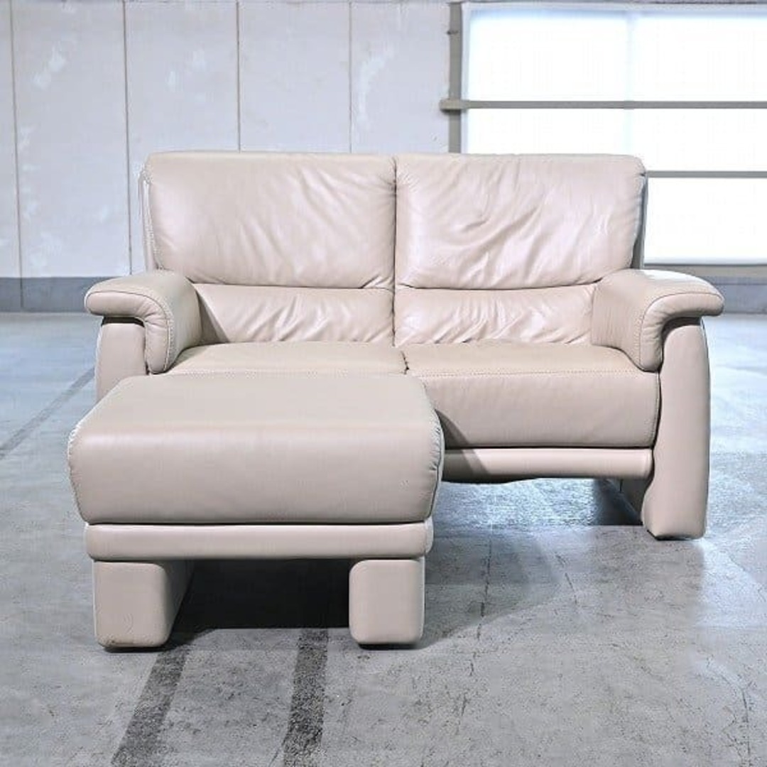 IDC大塚家具取扱 himolla 30万「ベルク model.9002」ラブソファ IDC大塚家具取扱 himolla 30万「ベルク model.9002」ラブソファ