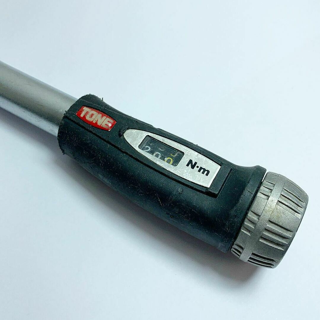 ♭♭TONE トネ トルクレンチ やや使用感あり 未校正 ケース付 TMWM50 ♭♭TONE トネ トルクレンチ やや使用感あり 未校正 ケース付 TMWM50