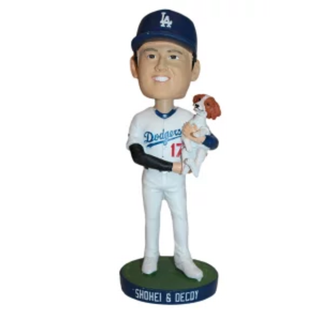 大谷翔平選手 デコピン 2024年8月28日球場配布 ドジャース ボブルヘッド人(記念品/関連グッズ)