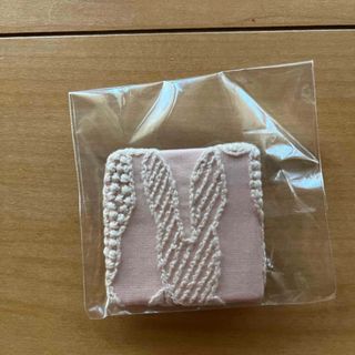mina perhonen(ブローチ/コサージュ)のフリマアイテム一覧 mina perhonen(ブローチ/コサージュ)のフリマアイテム一覧