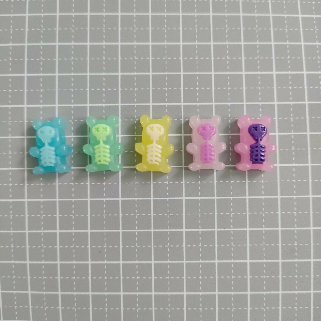 スカルベア3Dパーツ コスメ/美容のネイル(デコパーツ)の商品写真