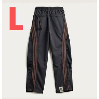 adidas(その他 ・ ブラウン/茶色系)のフリマアイテム一覧 adidas(その他 ・ ブラウン/茶色系)のフリマアイテム一覧