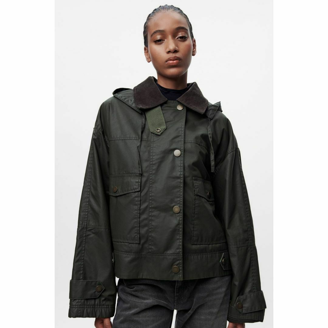 ZARA - 新品ZARAワックスコーティングミリタリージャケットLZW ZARA - 新品ZARAワックスコーティングミリタリージャケットLZW