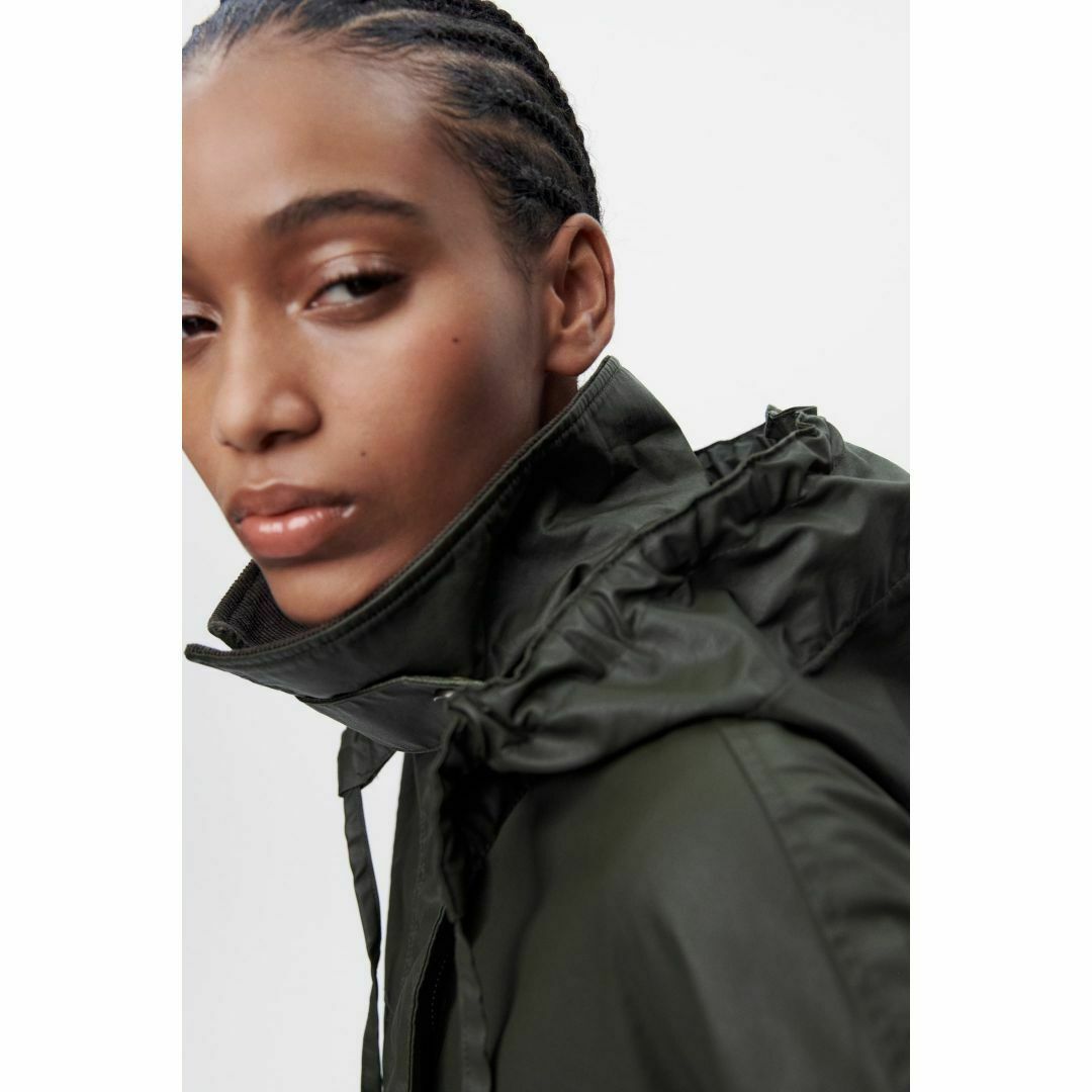 ZARA - 新品ZARAワックスコーティングミリタリージャケットLZW ZARA - 新品ZARAワックスコーティングミリタリージャケットLZW