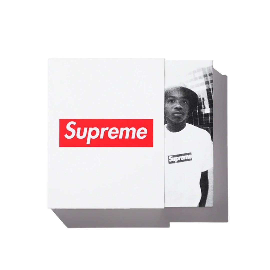 Supreme - Supreme Vol. 2 Book ステッカーポスター付きの通販 Supreme - Supreme Vol. 2 Book ステッカーポスター付きの通販