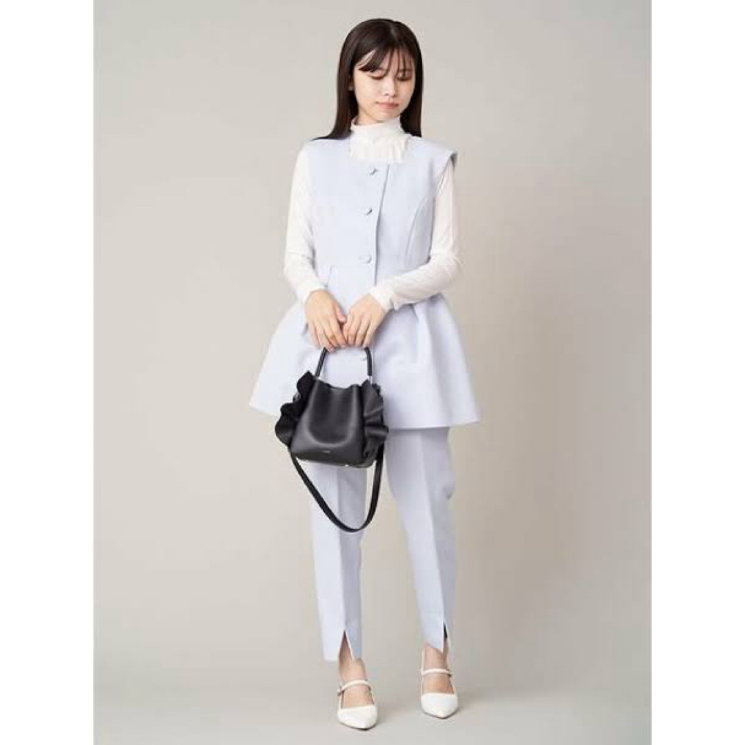 CELFORD - 【正規品】CELFORD タックデザインペプラム CELFORD - 【正規品】CELFORD タックデザインペプラム