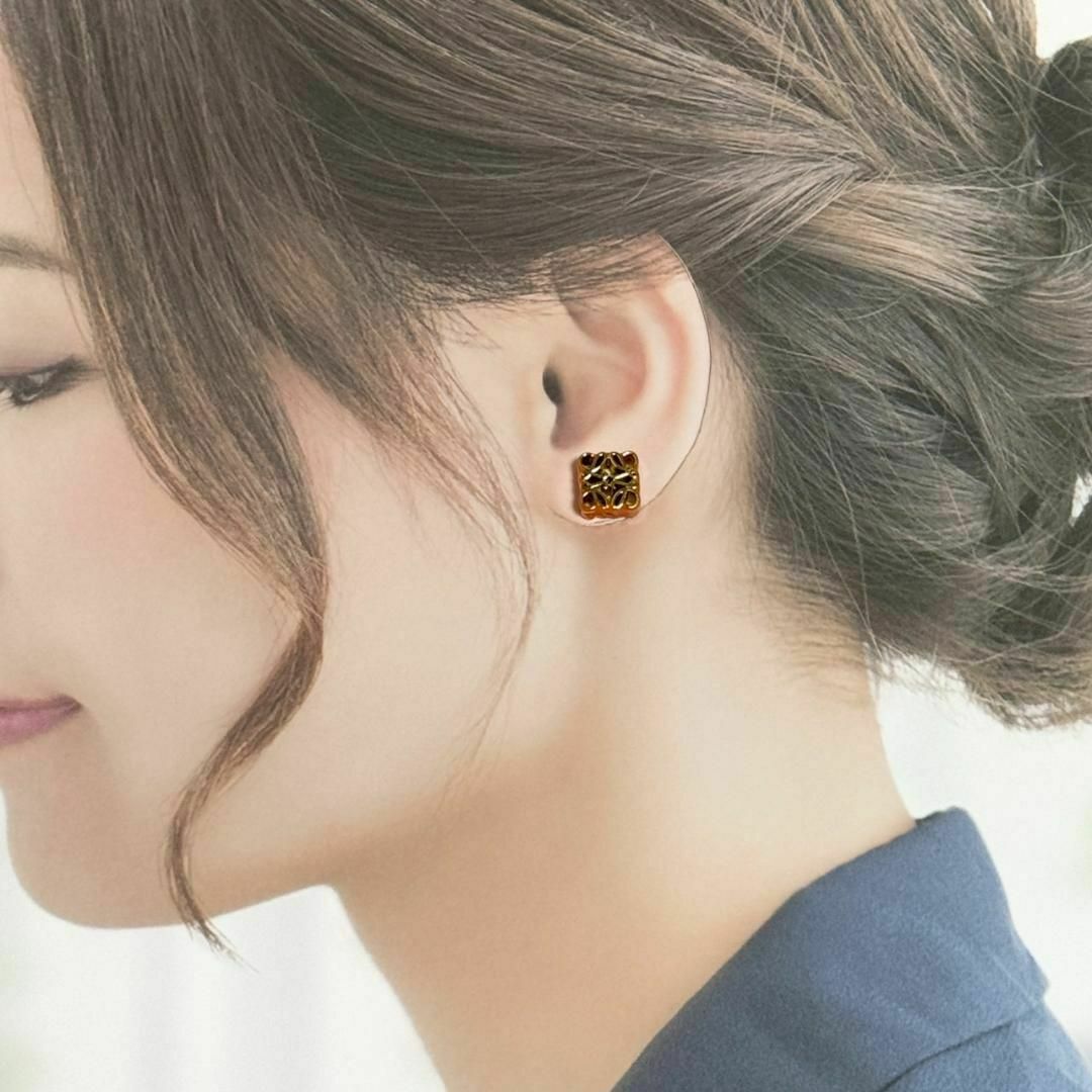 LOEWE - 【人気】ロエベ レディース アナグラム スタッド ピアス LOEWE - 【人気】ロエベ レディース アナグラム スタッド ピアス
