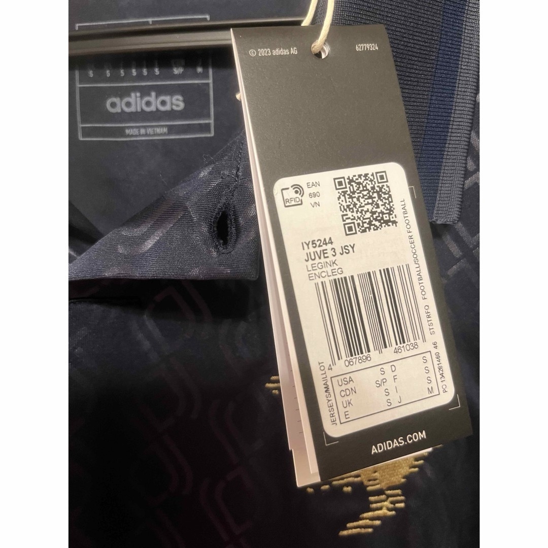 adidas - 【新品未使用】ユベントス3rdレプリカ ユルディス adidas - 【新品未使用】ユベントス3rdレプリカ ユルディス