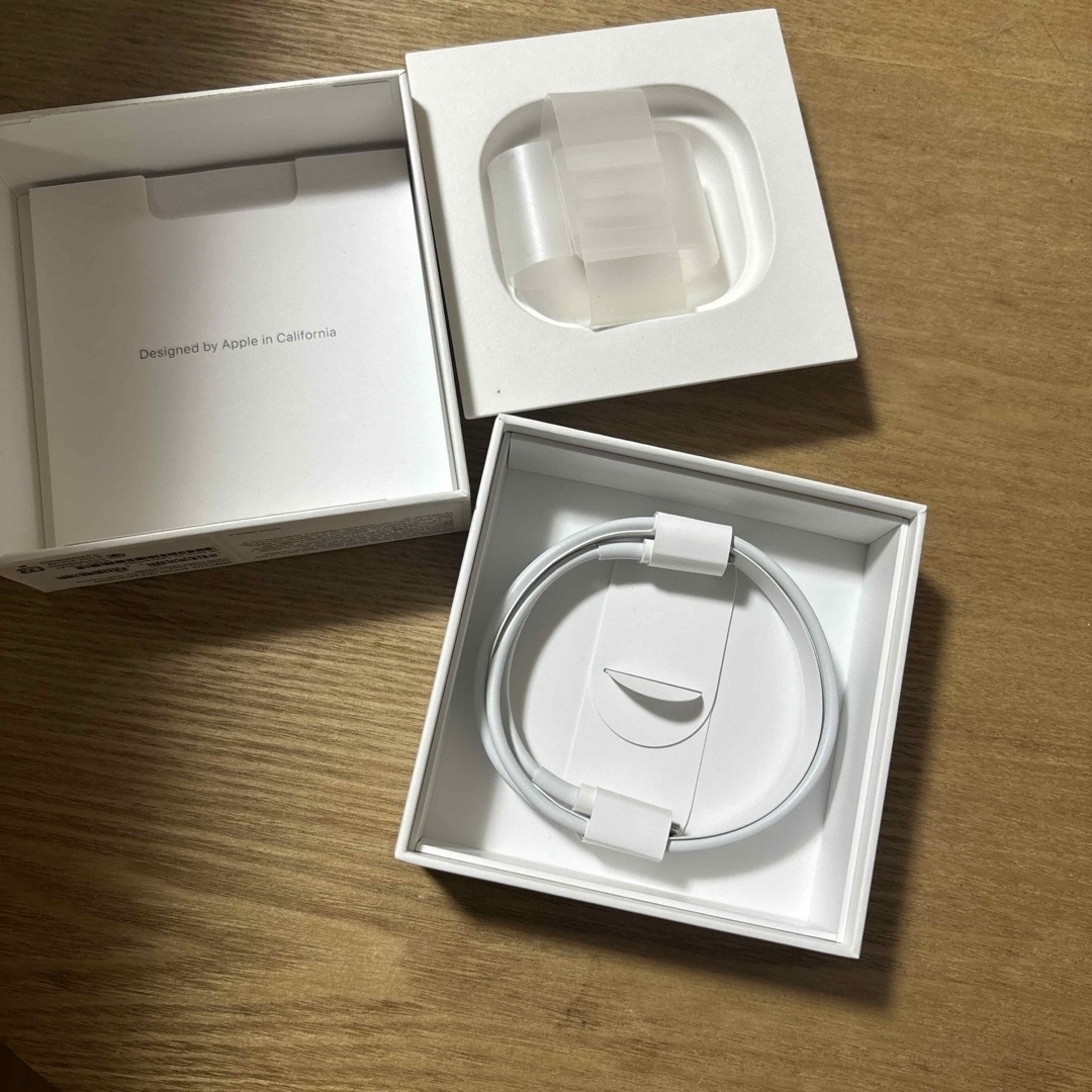アップル AirPods 第3世代 (Magsafe対応)充電ケーブル未使用 アップル AirPods 第3世代 (Magsafe対応)充電ケーブル未使用
